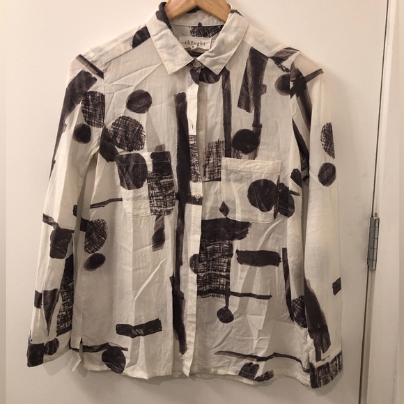 Modern style Button up - Picture 2 of 5